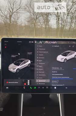 Седан Tesla Model 3 2020 в Кропивницькому