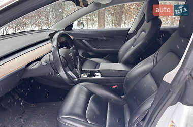 Седан Tesla Model 3 2018 в 
