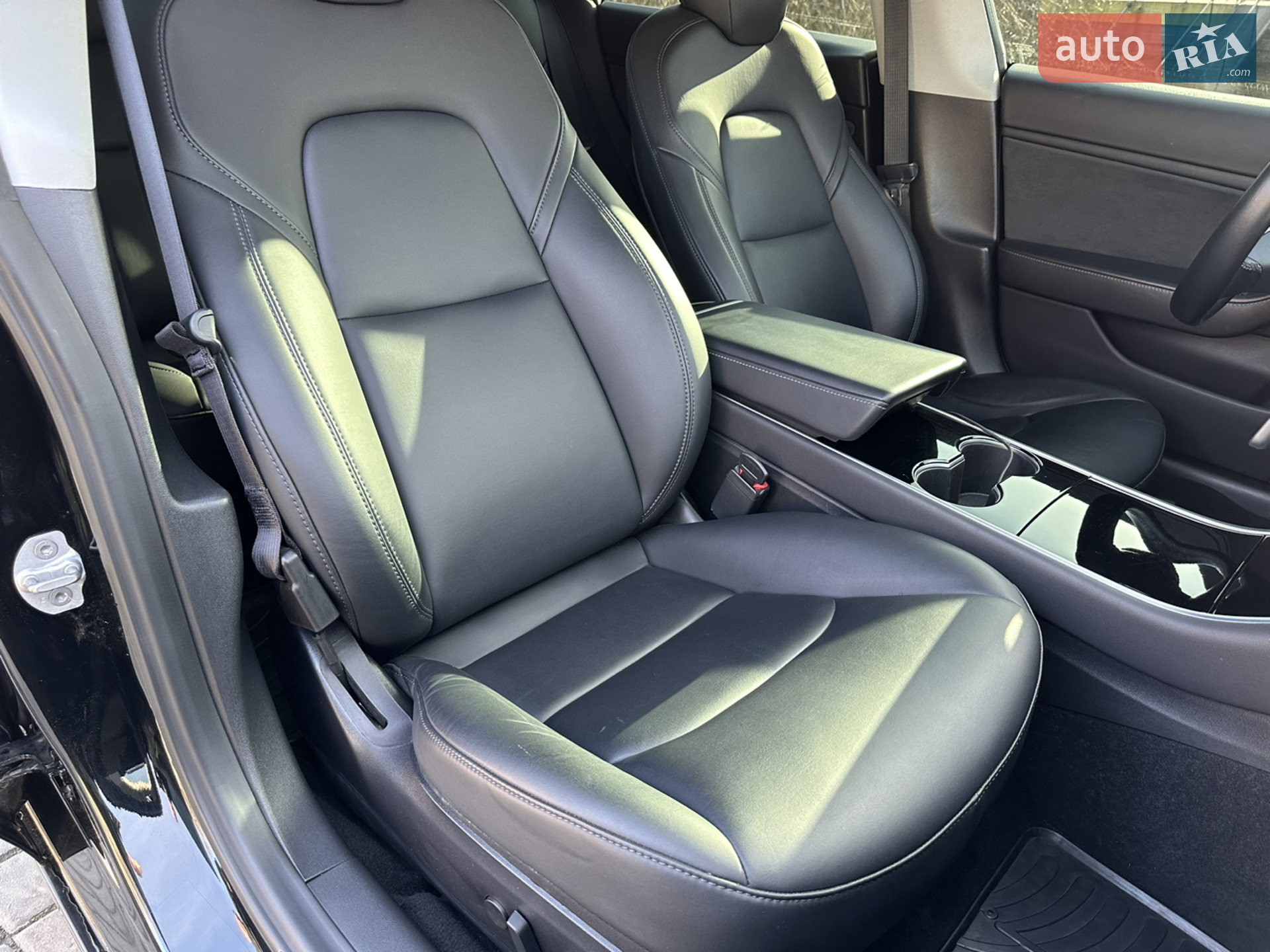 2019 Tesla Model 3 - мініатюра 20