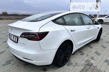 Седан Tesla Model 3 2020 в Хусте