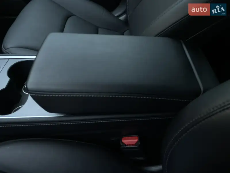 Tesla Model 3 2022 VIN 5YJ3E1EB1NF186008 фото оголошення 44 з 76