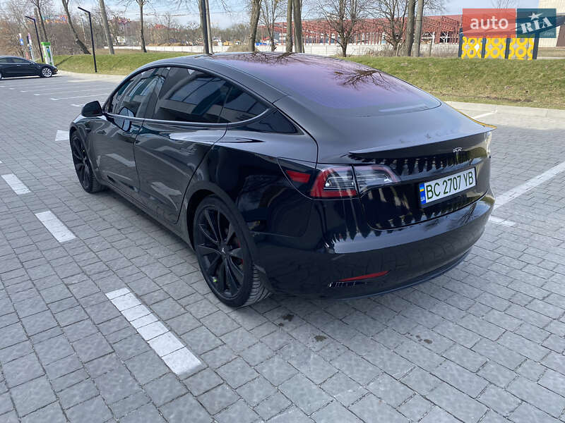 Седан Tesla Model 3 2018 в Львові фото 7 Седан Tesla Model 3 2018 в Львові