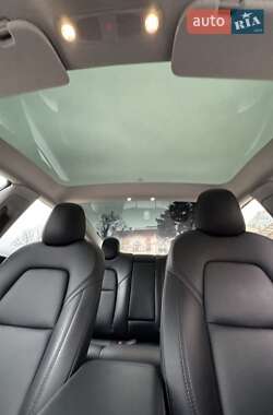 Седан Tesla Model 3 2022 в Одессе