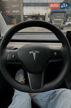 Седан Tesla Model 3 2021 в Ивано-Франковске