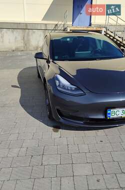 Седан Tesla Model 3 2018 в 