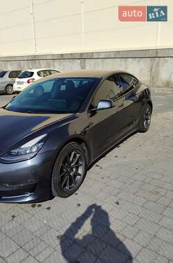 Седан Tesla Model 3 2018 в 