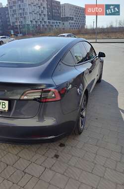 Седан Tesla Model 3 2018 в 