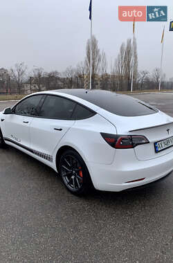 Седан Tesla Model 3 2021 в Харькове