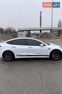 Седан Tesla Model 3 2021 в Харькове