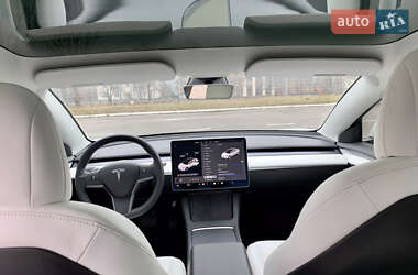 Седан Tesla Model 3 2021 в Харькове
