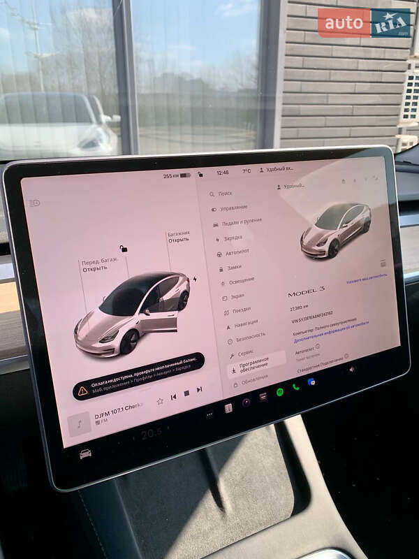 Седан Tesla Model 3 2022 в Черкасах