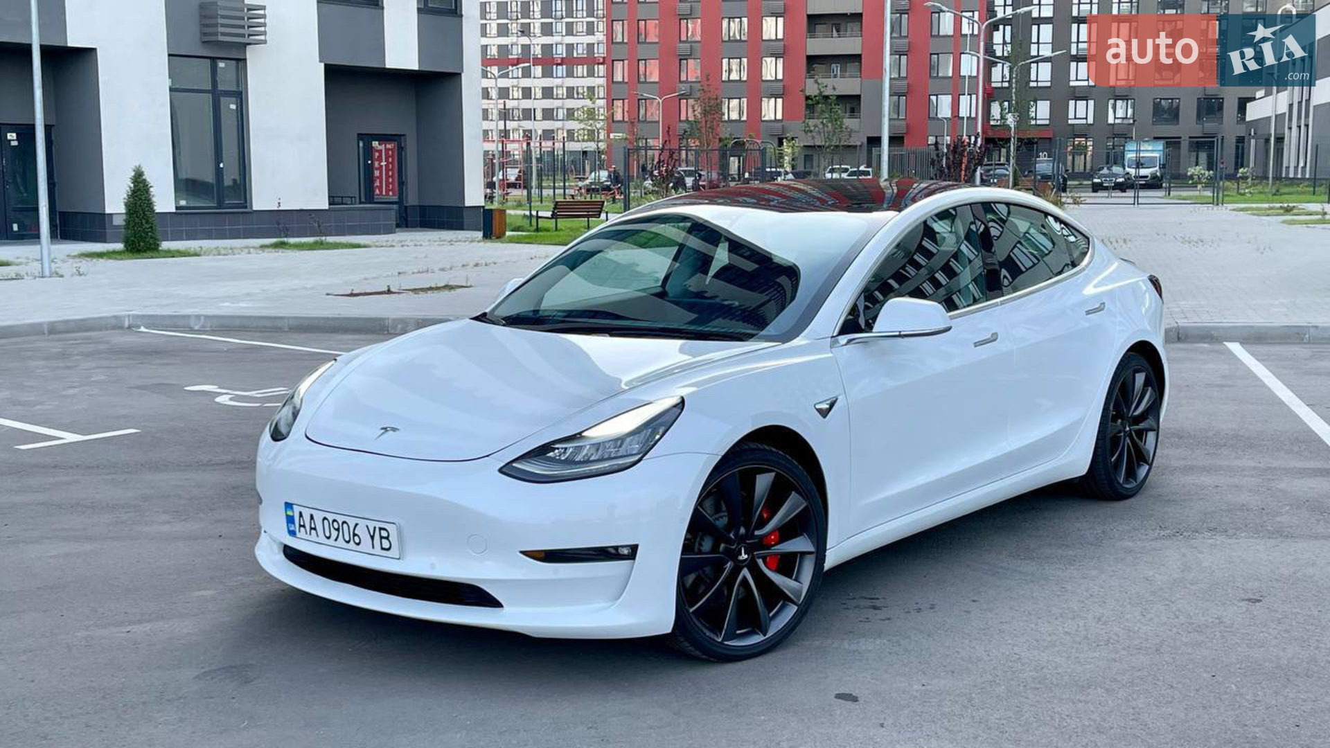 2020 Tesla Model 3 - мініатюра 9