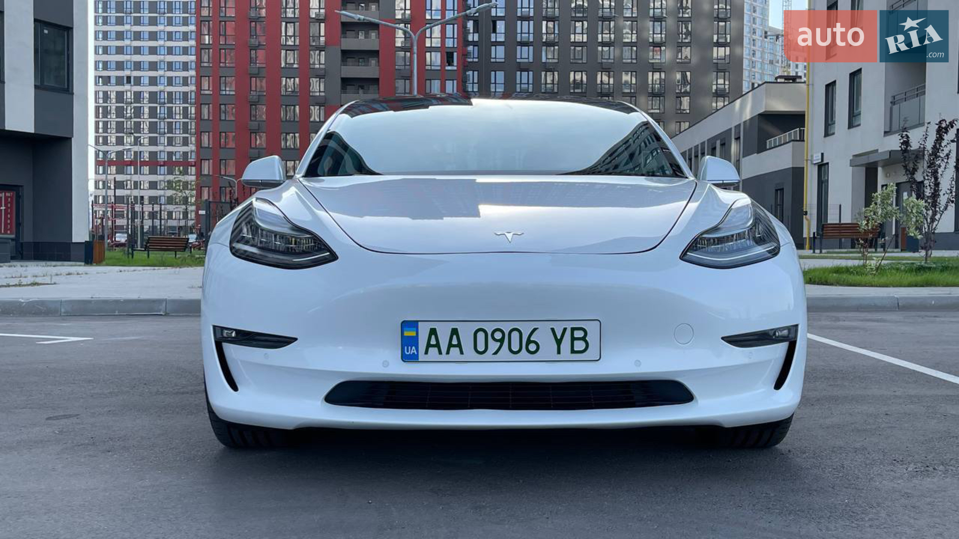 2020 Tesla Model 3 - мініатюра 8