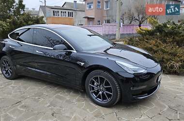 Седан Tesla Model 3 2018 в Харькове