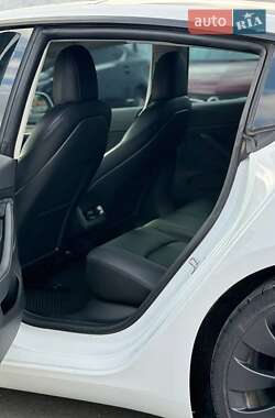Седан Tesla Model 3 2021 в Вінниці фото 5 Седан Tesla Model 3 2021 в Вінниці