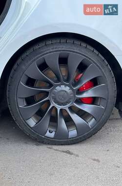 Седан Tesla Model 3 2021 в Вінниці фото 6 Седан Tesla Model 3 2021 в Вінниці