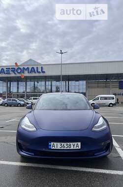 Седан Tesla Model 3 2020 в Борисполе