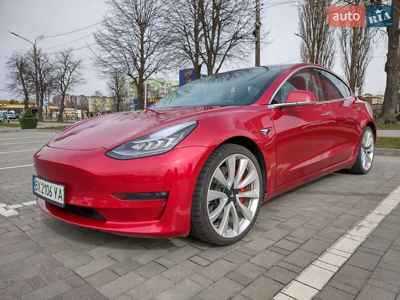 Седан Tesla Model 3 2018 в Хмельницькому