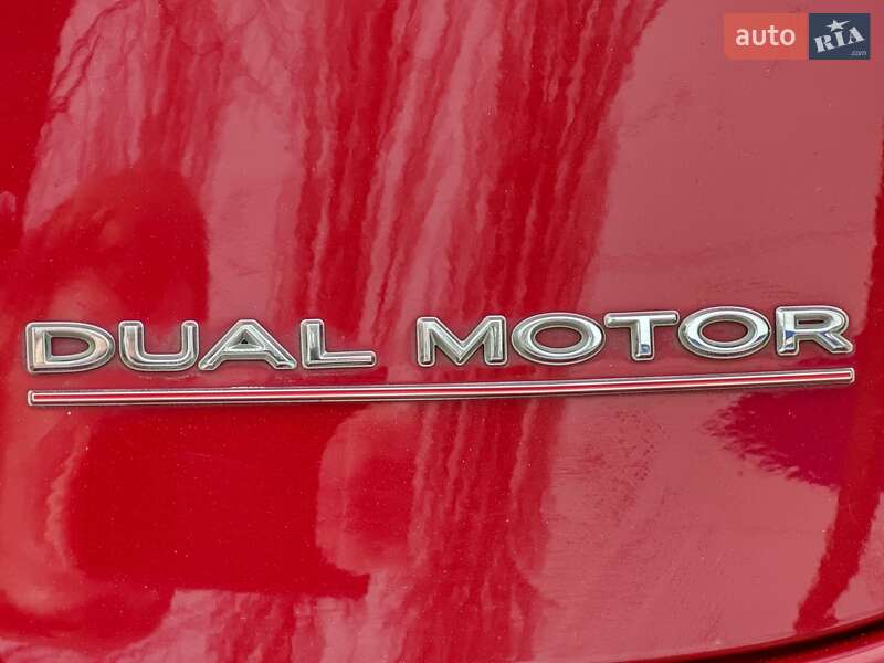 Седан Tesla Model 3 2018 в Хмельницькому