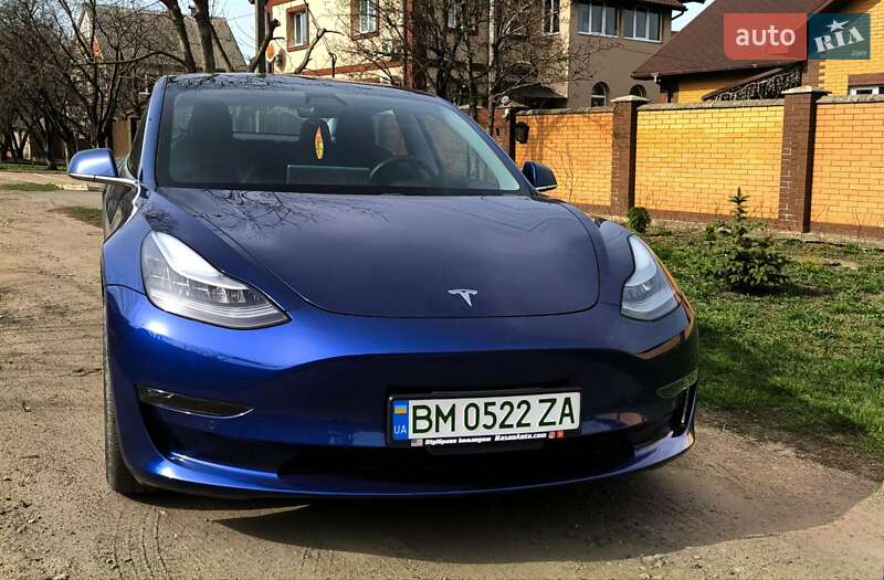 Tesla Model 3 2019