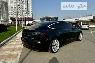 Седан Tesla Model 3 2019 в Києві