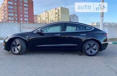 Седан Tesla Model 3 2019 в Одессе