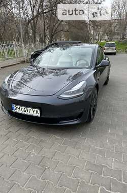 Седан Tesla Model 3 2021 в Одессе