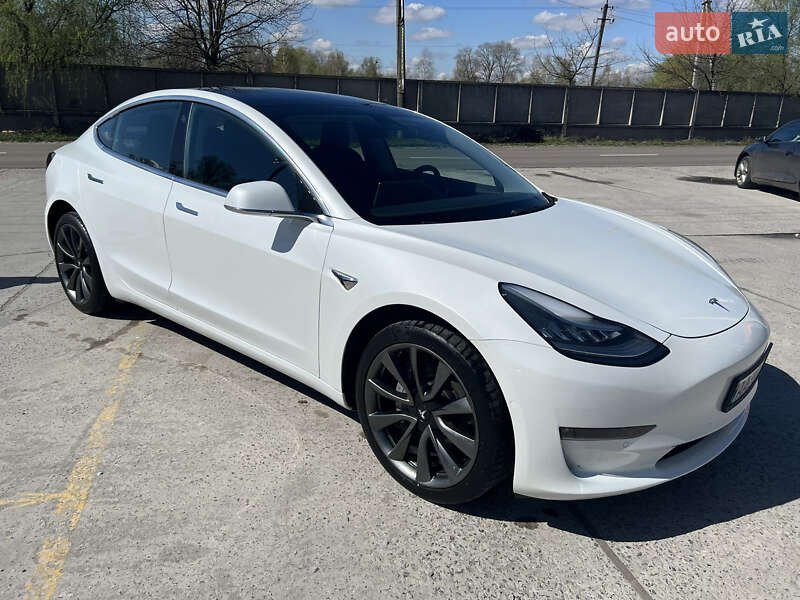 Седан Tesla Model 3 2019 в Києві