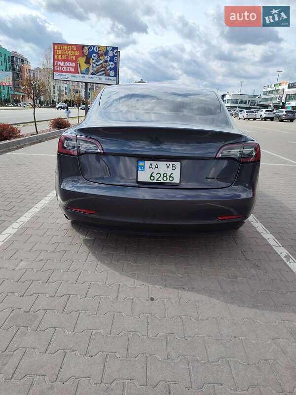 Седан Tesla Model 3 2019 в Киеве фото 11 Седан Tesla Model 3 2019 в Киеве