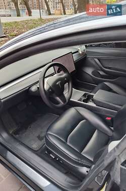 Седан Tesla Model 3 2019 в Киеве фото 18 Седан Tesla Model 3 2019 в Киеве