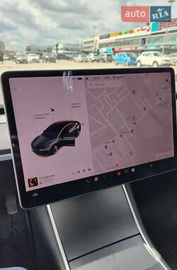 Седан Tesla Model 3 2019 в Киеве фото 19 Седан Tesla Model 3 2019 в Киеве