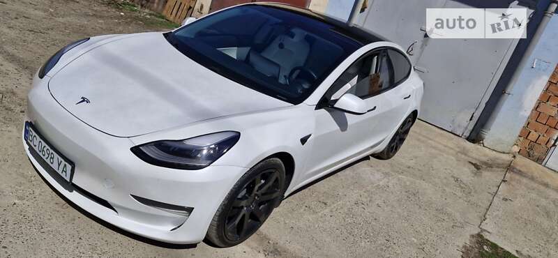Седан Tesla Model 3 2019 в Николаеве