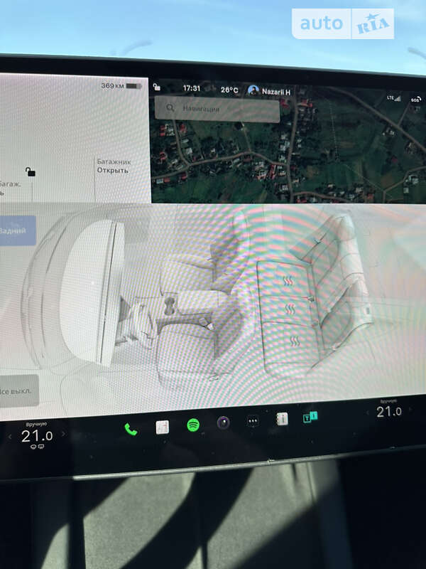 Седан Tesla Model 3 2021 в Снятине
