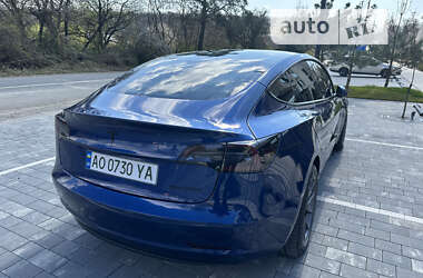 Седан Tesla Model 3 2019 в Ужгороде