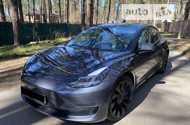 Седан Tesla Model 3 2021 в Києві