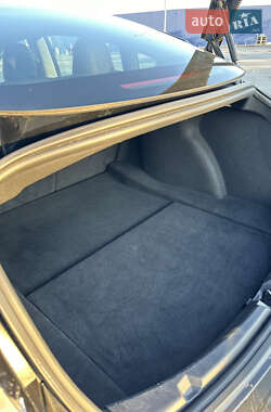 Седан Tesla Model 3 2019 в Киеве