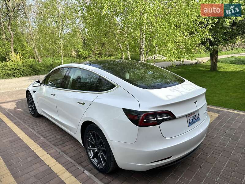 Седан Tesla Model 3 2018 в Днепре фото 3 Седан Tesla Model 3 2018 в Днепре