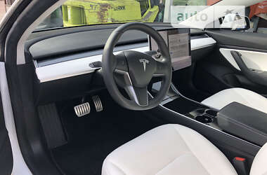 Седан Tesla Model 3 2019 в Хорошеве