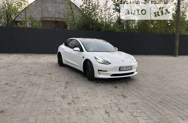 Седан Tesla Model 3 2019 в Хорошеве