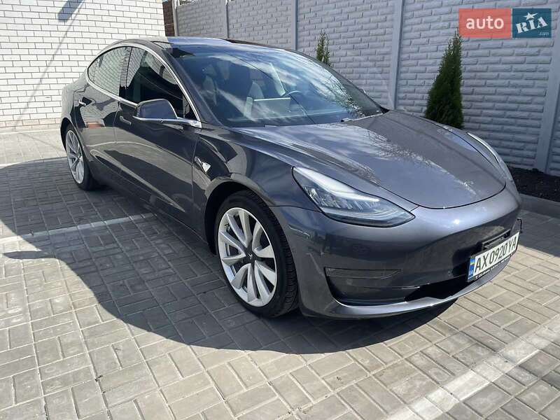 Седан Tesla Model 3 2019 в Харькове