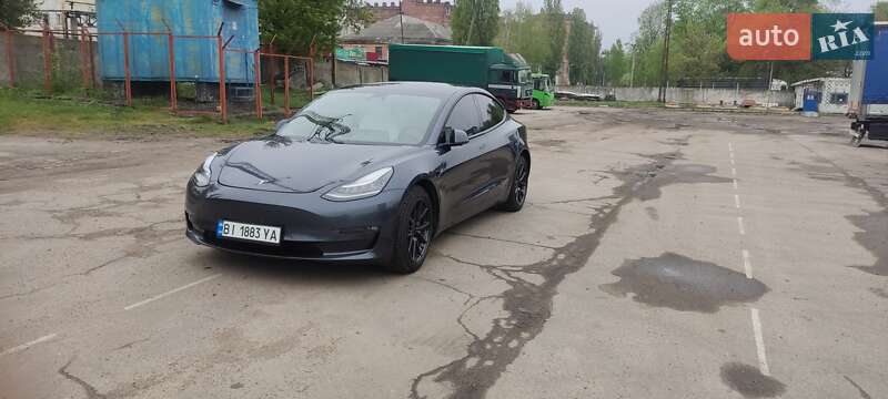 Седан Tesla Model 3 2020 в Полтаве фото Седан Tesla Model 3 2020 в Полтаве