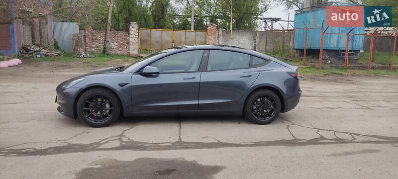Седан Tesla Model 3 2020 в Полтаве фото 3 Седан Tesla Model 3 2020 в Полтаве