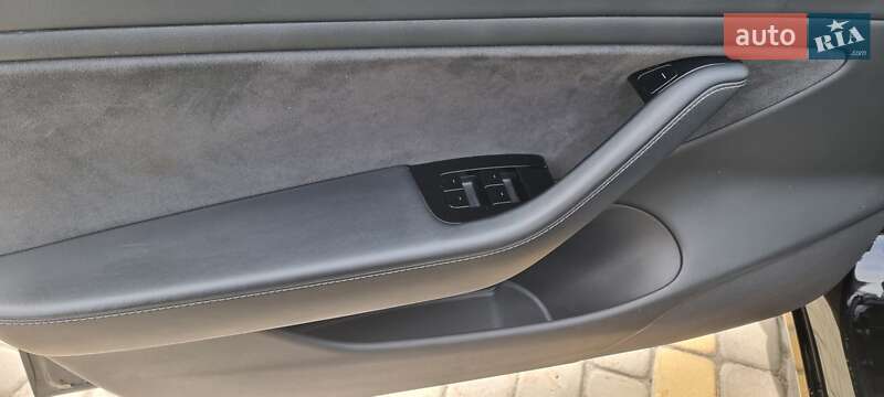 Седан Tesla Model 3 2018 в Львове фото 9 Седан Tesla Model 3 2018 в Львове