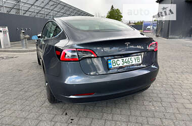 Седан Tesla Model 3 2019 в Самборе