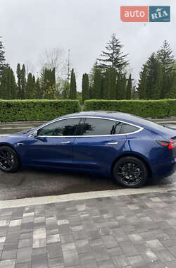 Седан Tesla Model 3 2020 в Білій Церкві