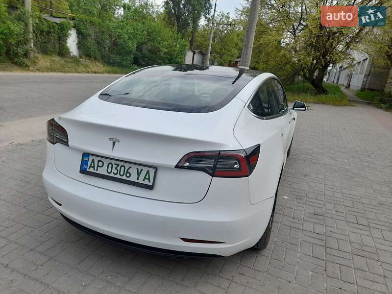 Седан Tesla Model 3 2018 в Запорожье