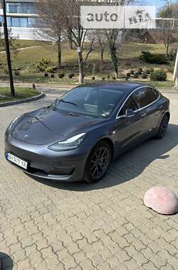 Седан Tesla Model 3 2018 в Одессе