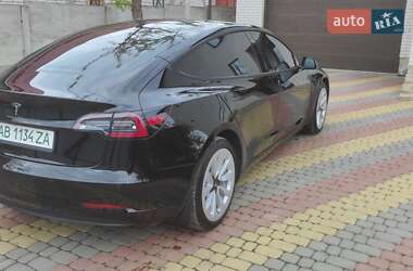 Седан Tesla Model 3 2021 в Виннице