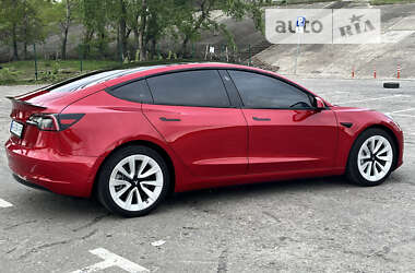 Седан Tesla Model 3 2022 в Києві