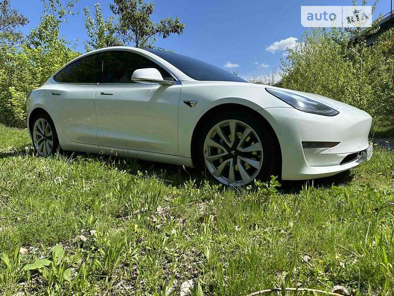 Седан Tesla Model 3 2019 в Києві фото 4 Седан Tesla Model 3 2019 в Києві